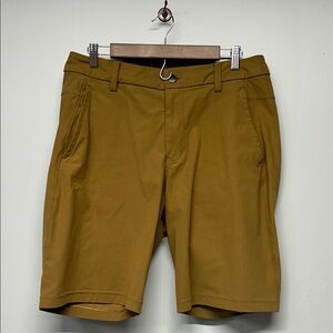 Lululemon Men's Tan Performance Golf‎ Shorts Size 34 Athleisure